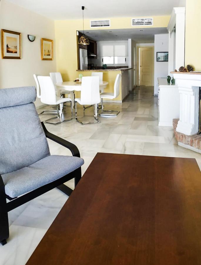 Homelystay-Benalmadena, Puerto Marina 외부 사진