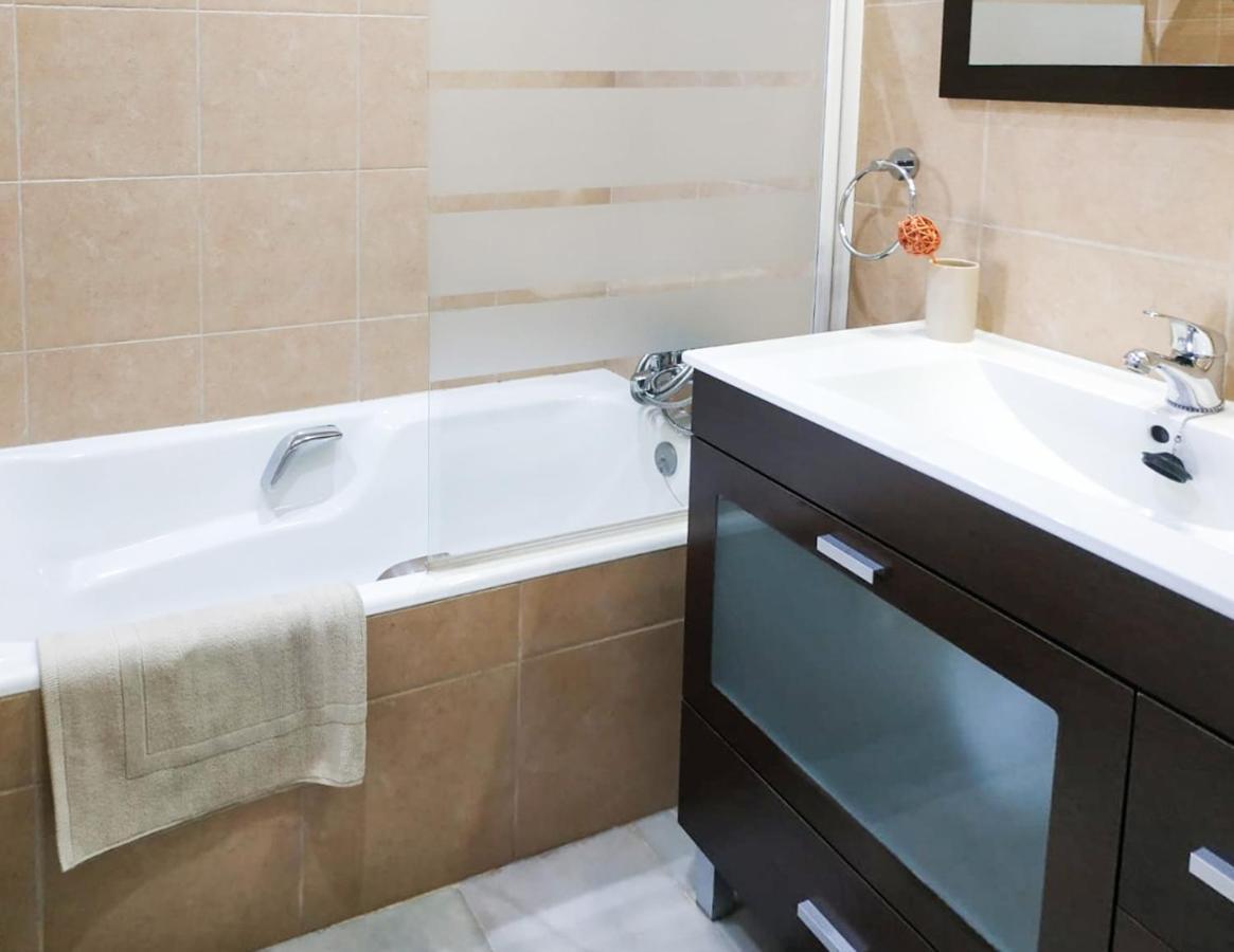 Homelystay-Benalmadena, Puerto Marina 외부 사진